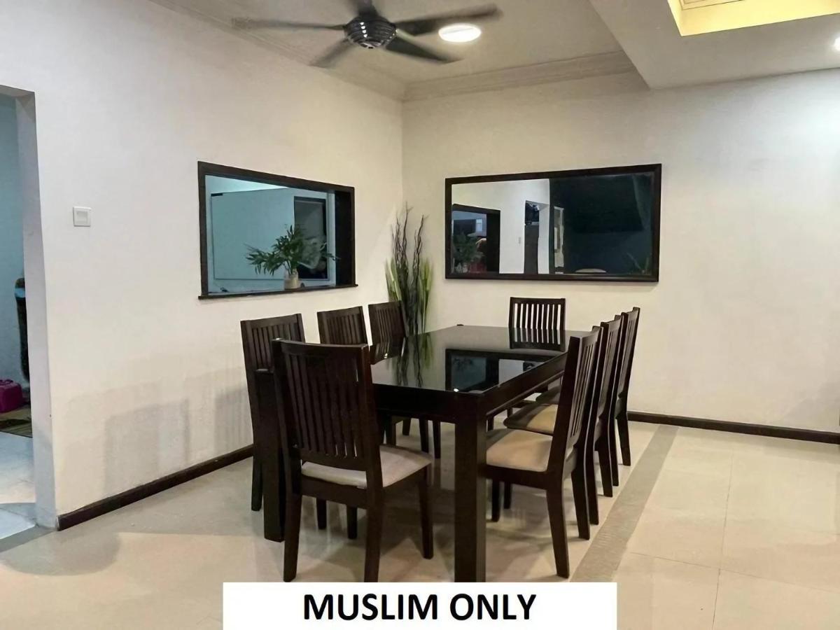 Homestay Laman Nuri, Kota Damansara Petaling Jaya Buitenkant foto