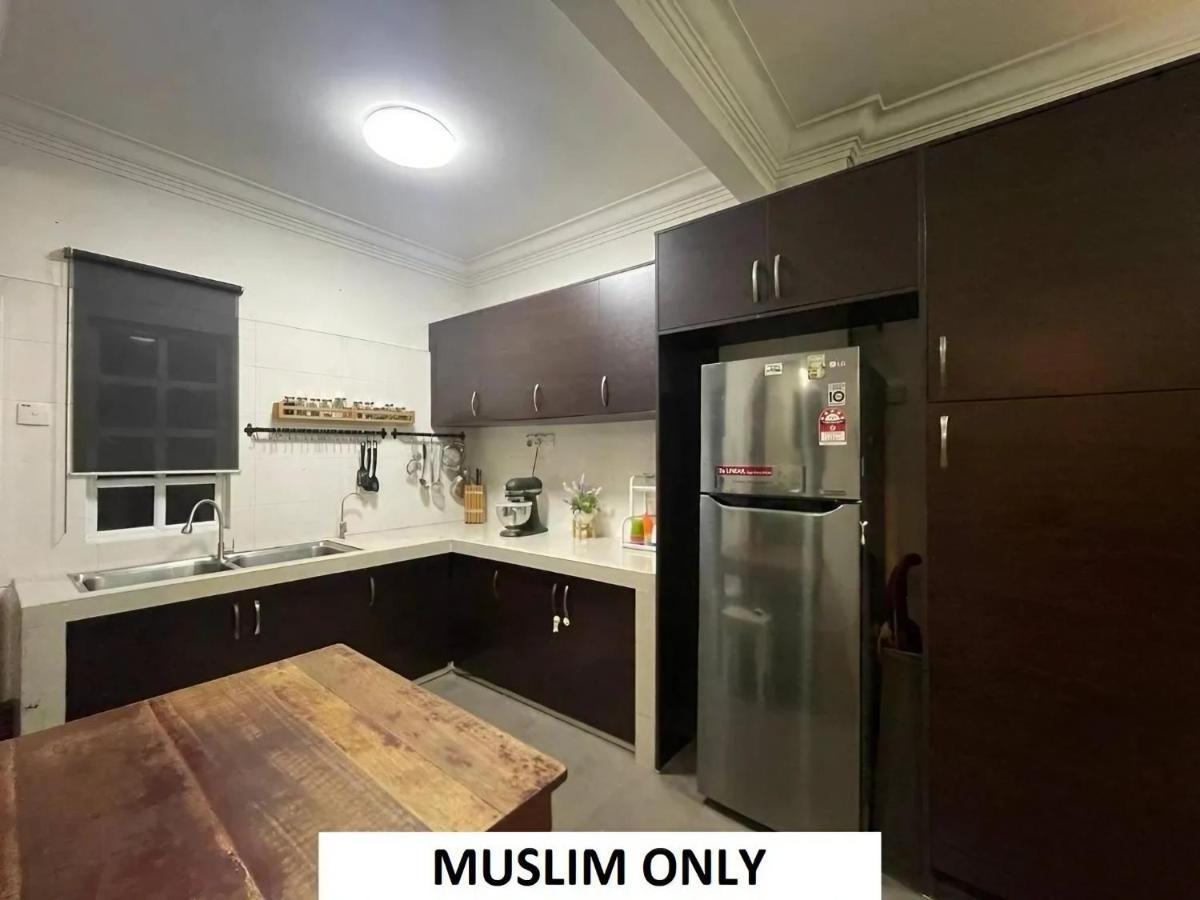 Homestay Laman Nuri, Kota Damansara Petaling Jaya Buitenkant foto